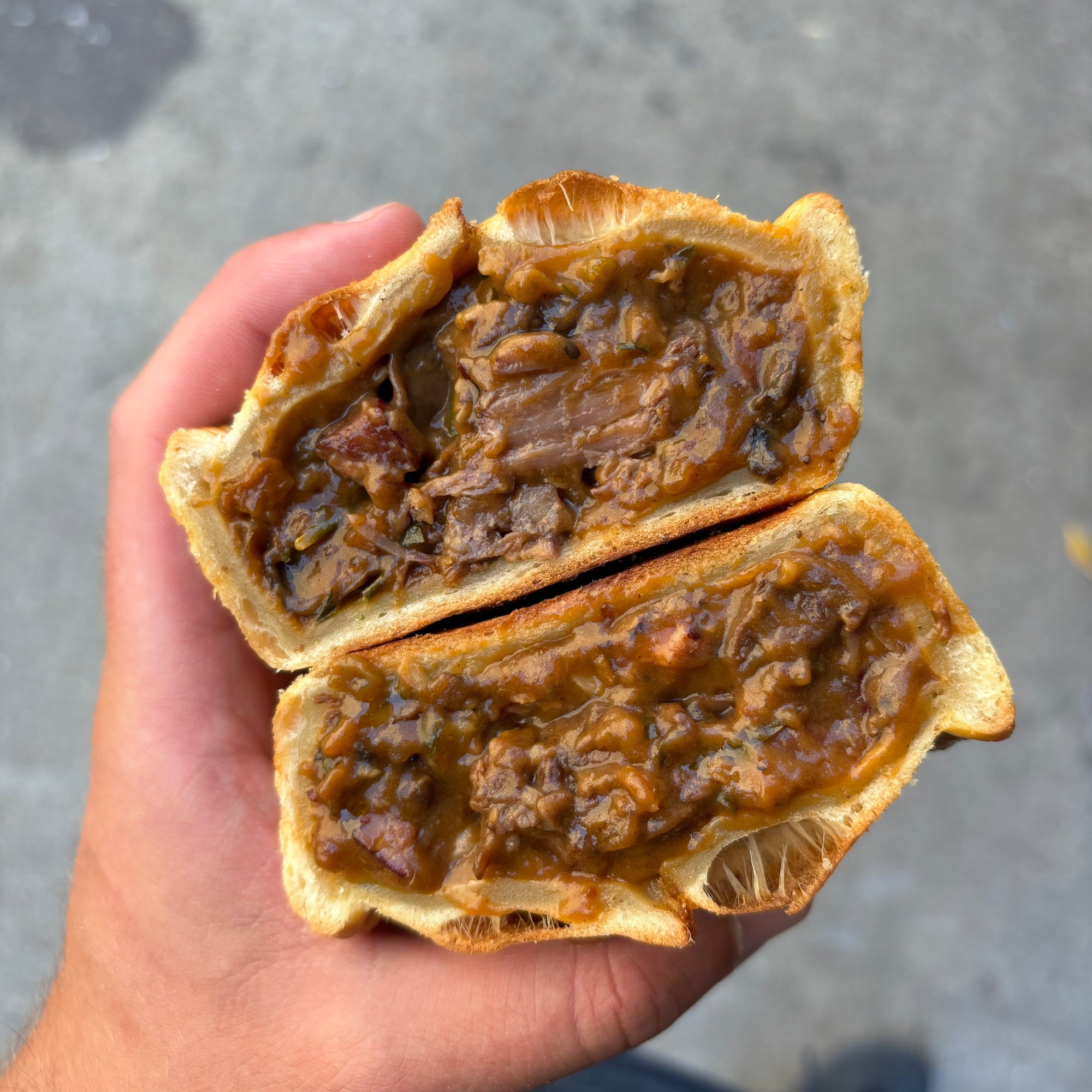 BEEF SHIN, SMOKED BACON + TRING ALE PIE FILLING