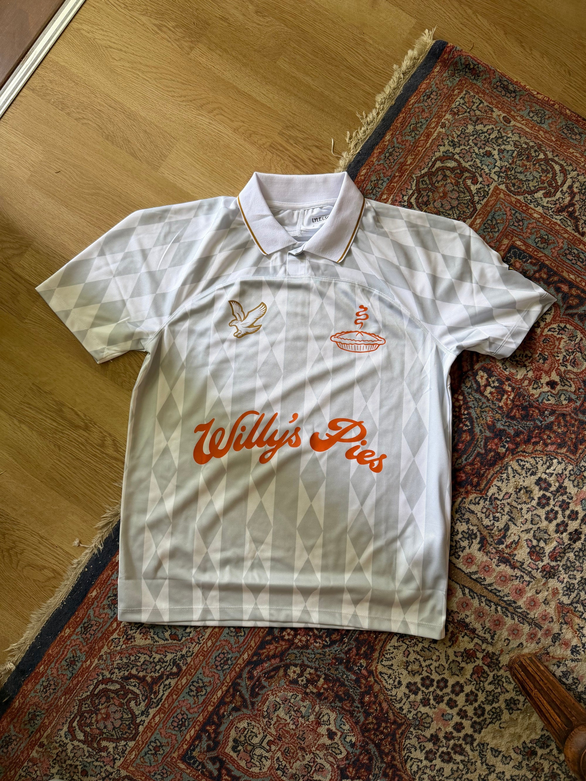 WILLY'S PIES FOR LYLE & SCOTT